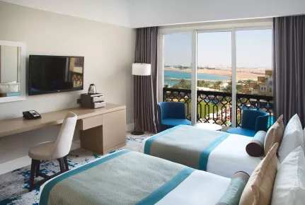 Номер Interconnecting Family Suite with View Rixos Bab Al Bahr