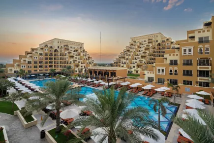 Бассейн отеля Rixos Bab Al Bahr